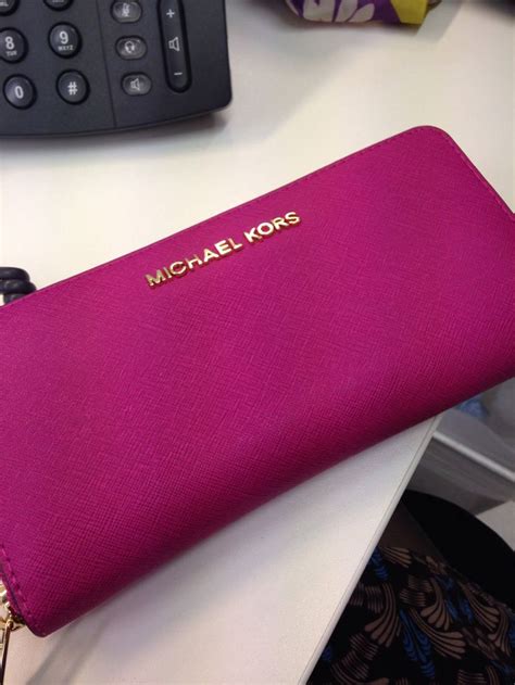 hot pink wallet michael kors|soft pink Michael Kors Wallet.